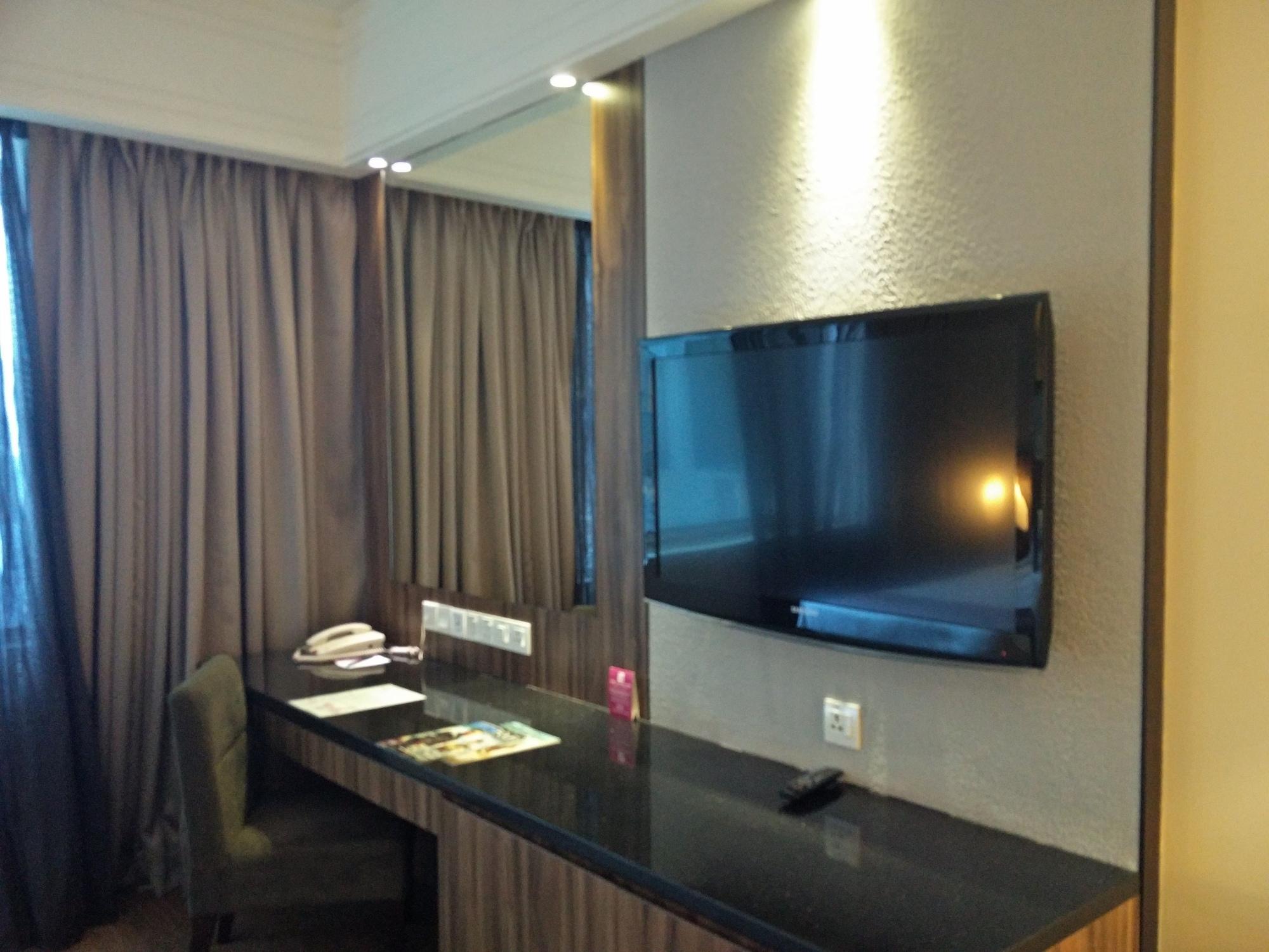 Hotel Royal Kuala Lumpur Kültér fotó